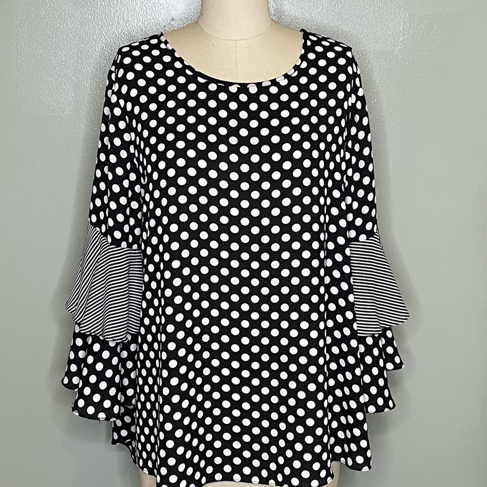 East.1946 blouse size,14/16W